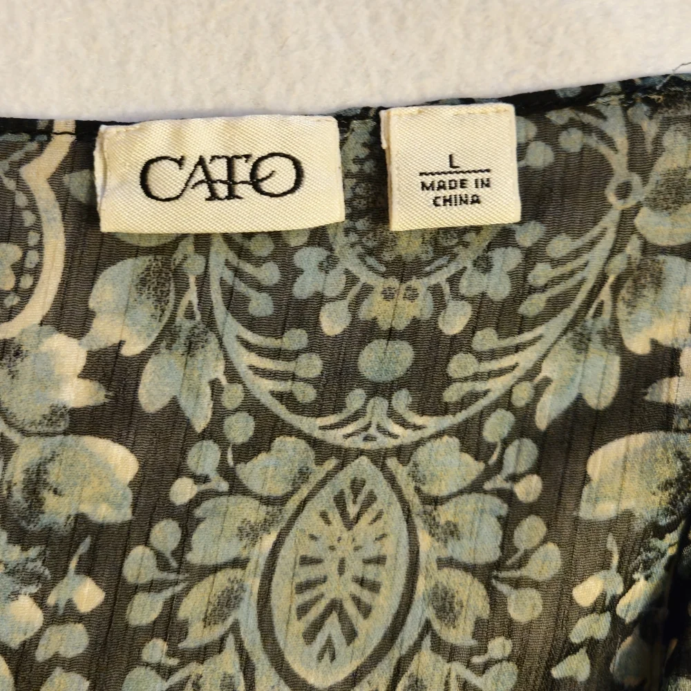 Cato Green And Black Paisley Patterned Blouse - Picture 5 of 9